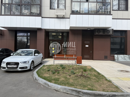 Продам однокомнатную (1-комн.) квартиру, Илимская ул, 5, Москва г