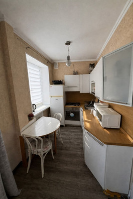 Продам двухкомнатную (2-комн.) квартиру, 2-я Фрунзенская ул, 10, Москва г