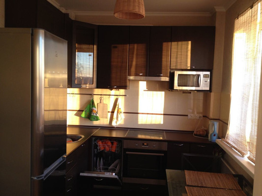 Продам двухкомнатную (2-комн.) квартиру, Ситникова ул, 8, Балашиха г