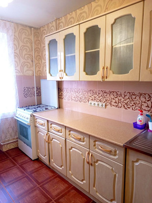 Продам трехкомнатную (3-комн.) квартиру, Пролетарская ул, 214к2, Майкоп г