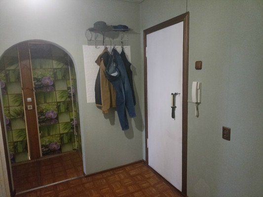 Продам двухкомнатную (2-комн.) квартиру, Владимирская ул, 18, Кохма г