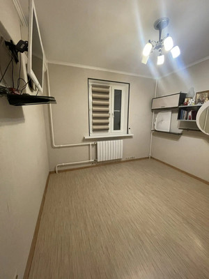 Продам трехкомнатную (3-комн.) квартиру, Пятилеток пр-кт, 16Ак2, Санкт-Петербург г