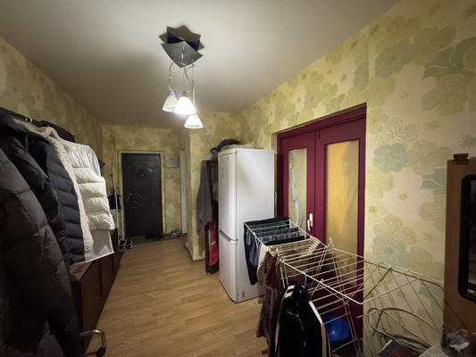 Продам трехкомнатную (3-комн.) квартиру, Комсомольский пр-кт, 24к2, Люберцы г