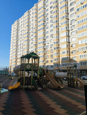 Продам однокомнатную (1-комн.) квартиру, Красных Партизан ул, 1/4к16, Краснодар г