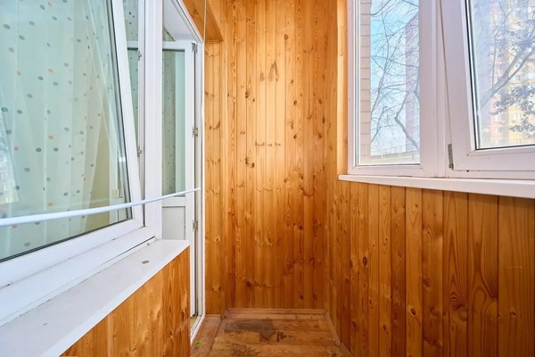 Продам многокомнатную квартиру, Российская ул, 72/2, Краснодар г