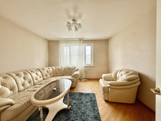 Продам двухкомнатную (2-комн.) квартиру, Берёзовая аллея, 7, Москва г