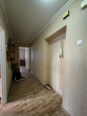 Продам трехкомнатную (3-комн.) квартиру, Ленина ул, 99, Волгодонск г