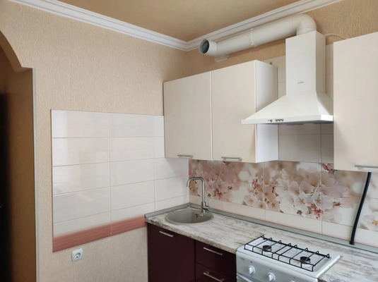 Продам однокомнатную (1-комн.) квартиру, 1-я Баррикадная ул, 2к1, Ростов-на-Дону г