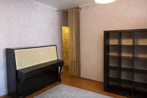 Продам трехкомнатную (3-комн.) квартиру, Ленина пр-кт, 109к1, Ростов-на-Дону г