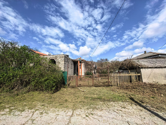 Продам дом, Майкопская ул, 63, Кирпичное с, 0 км от города