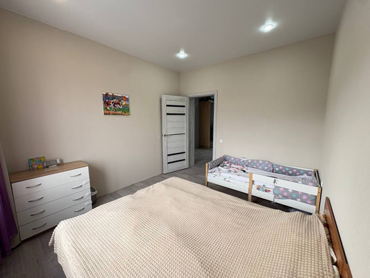 Продам дом, Академическая ул, 43, Емельяново пгт, 0 км от города