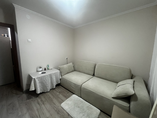 Продам двухкомнатную (2-комн.) квартиру, Ашурова ул, 40, Нальчик г