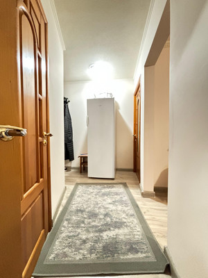 Продам двухкомнатную (2-комн.) квартиру, Ашурова ул, 40, Нальчик г