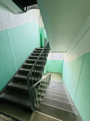 Продам однокомнатную (1-комн.) квартиру, Маршала Захарова ул, 21к2, Москва г