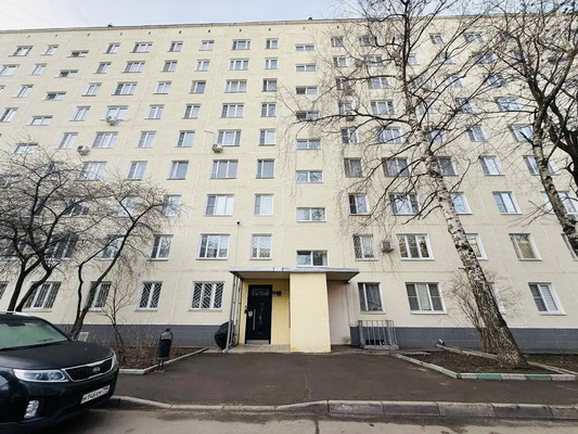 Продам однокомнатную (1-комн.) квартиру, Маршала Захарова ул, 21к2, Москва г