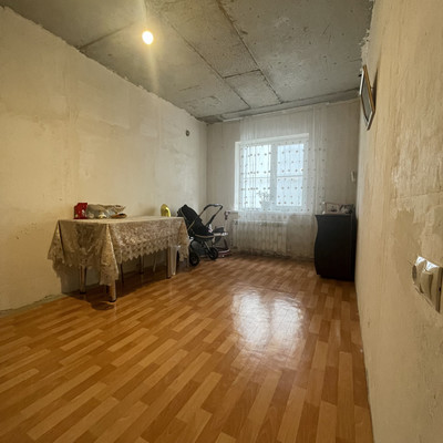 Продам двухкомнатную (2-комн.) квартиру, Парковая ул, 32к104, Цемдолина с