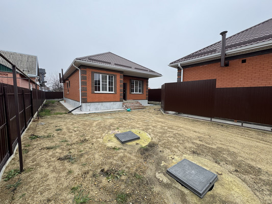 Продам дом, Гутеневского ул, 48, Армавир г, 0 км от города