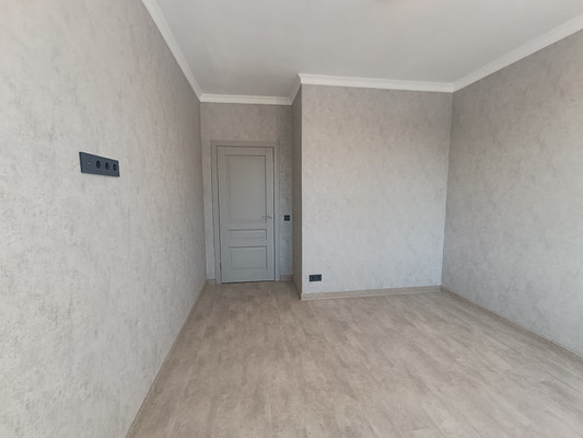 Продам однокомнатную (1-комн.) квартиру, Сержанта Мишина ул, 81к1, Калининград г