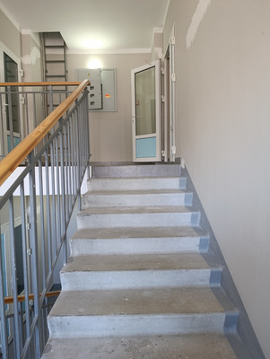 Продам однокомнатную (1-комн.) квартиру, Сержанта Мишина ул, 81к1, Калининград г