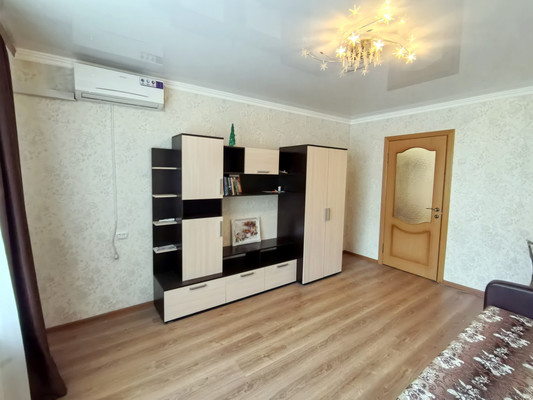 Продам двухкомнатную (2-комн.) квартиру, Шевченко ул, 241, Анапа г