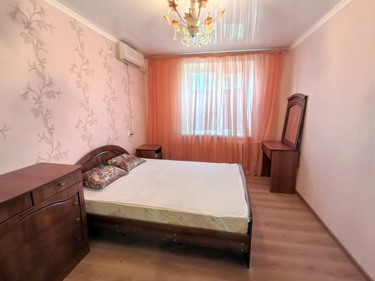 Продам двухкомнатную (2-комн.) квартиру, Шевченко ул, 241, Анапа г