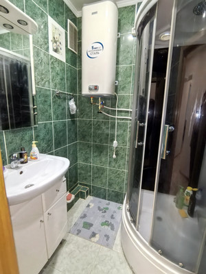 Продам двухкомнатную (2-комн.) квартиру, Шевченко ул, 241, Анапа г