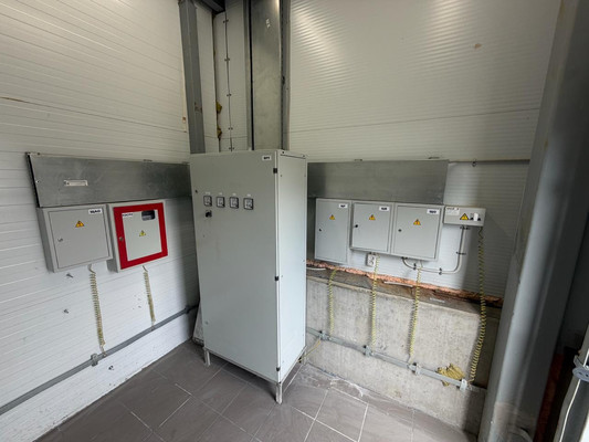 Продам склад 1 338 м2, Коммунальная (Климовск мкр.) ул, 40, Подольск г