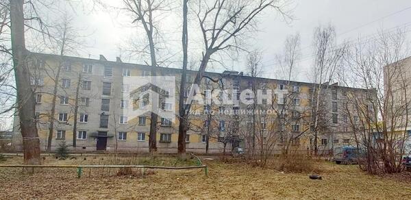 Продам однокомнатную (1-комн.) квартиру, 14-й проезд, 10к4, Иваново г