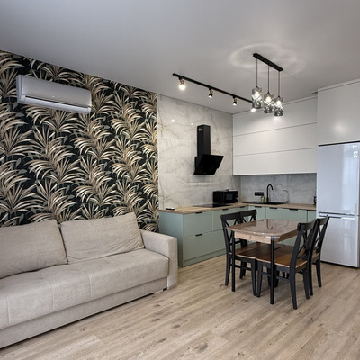 Продам двухкомнатную (2-комн.) квартиру, Молодой гвардии ул, 34, Калининград г