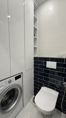 Продам двухкомнатную (2-комн.) квартиру, Молодой гвардии ул, 34, Калининград г