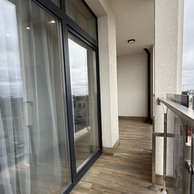 Продам двухкомнатную (2-комн.) квартиру, Молодой гвардии ул, 34, Калининград г