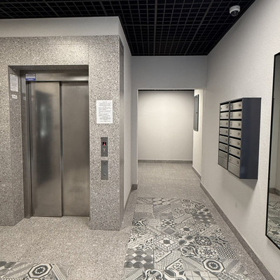 Продам двухкомнатную (2-комн.) квартиру, Молодой гвардии ул, 34, Калининград г