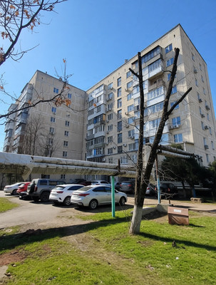 Продам двухкомнатную (2-комн.) квартиру, им. Космонавта Гагарина ул, 73А, Краснодар г