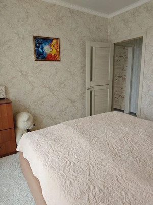 Продам однокомнатную (1-комн.) квартиру, Крымской весны ул, 1к1, Мирное с