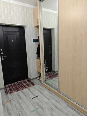 Продам однокомнатную (1-комн.) квартиру, Крымской весны ул, 1к1, Мирное с