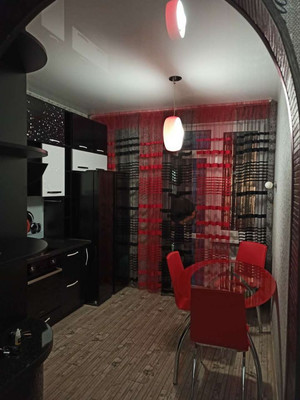 Продам однокомнатную (1-комн.) квартиру, Крымской весны ул, 1к7, Мирное с