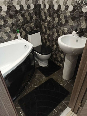 Продам однокомнатную (1-комн.) квартиру, Крымской весны ул, 1к7, Мирное с