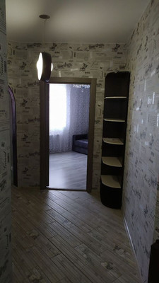 Продам однокомнатную (1-комн.) квартиру, Крымской весны ул, 1к7, Мирное с