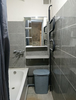 Продам многокомнатную квартиру, Красносельская ул, 51, Калининград г