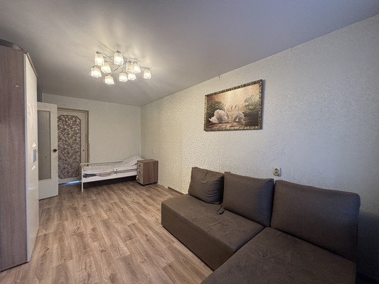 Продам двухкомнатную (2-комн.) квартиру, Вячеслава Шишкова ул, 5к1, Нижний Новгород г