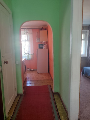 Продам двухкомнатную (2-комн.) квартиру, Садовая ул, 43, Уютное с