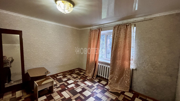 Сдам двухкомнатную (2-комн.) квартиру, Адагумская ул, 141, Крымск г