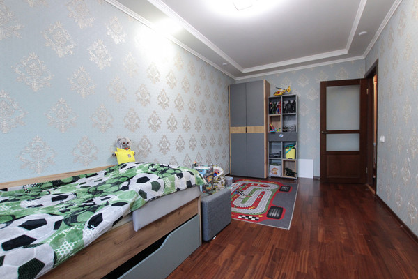 Продам двухкомнатную (2-комн.) квартиру, Купчинская ул, 34, Санкт-Петербург г