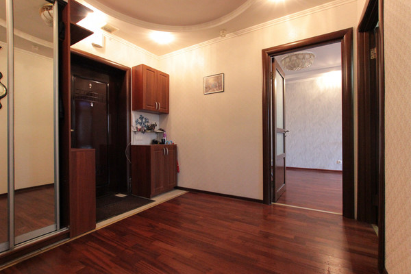 Продам двухкомнатную (2-комн.) квартиру, Купчинская ул, 34, Санкт-Петербург г