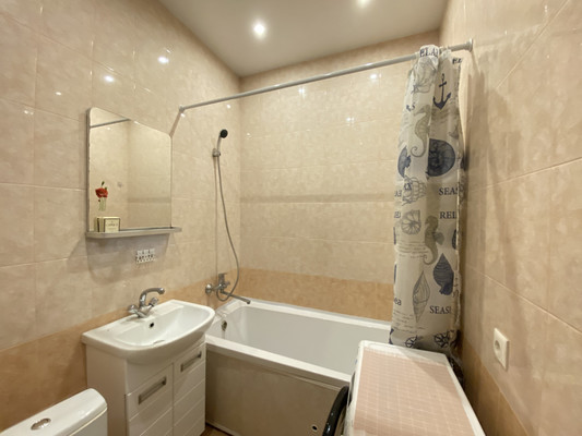 Продам однокомнатную (1-комн.) квартиру, Маршала Жукова пр-кт, 23/1, Ростов-на-Дону г