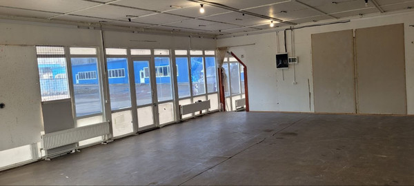 Сдам склад 70 м2, ЛМС п