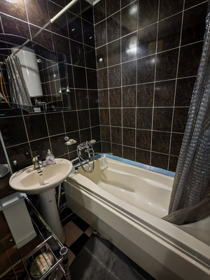 Продам трехкомнатную (3-комн.) квартиру, Карла Маркса ул, 19, Фокино г