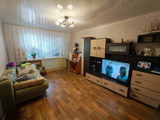 Продам трехкомнатную (3-комн.) квартиру, Карла Маркса ул, 19, Фокино г