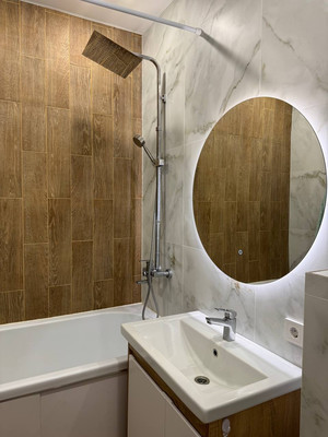 Продам двухкомнатную (2-комн.) квартиру, Самаровская ул, 10, Ханты-Мансийск г