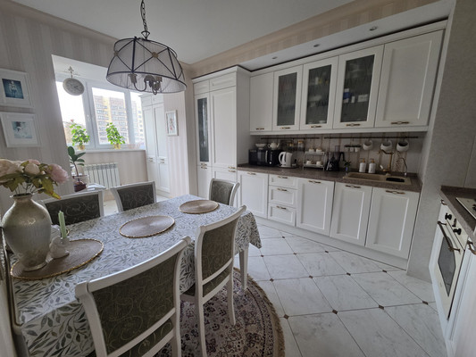 Продам двухкомнатную (2-комн.) квартиру, Ленинский пр-кт, 69Б, Йошкар-Ола г